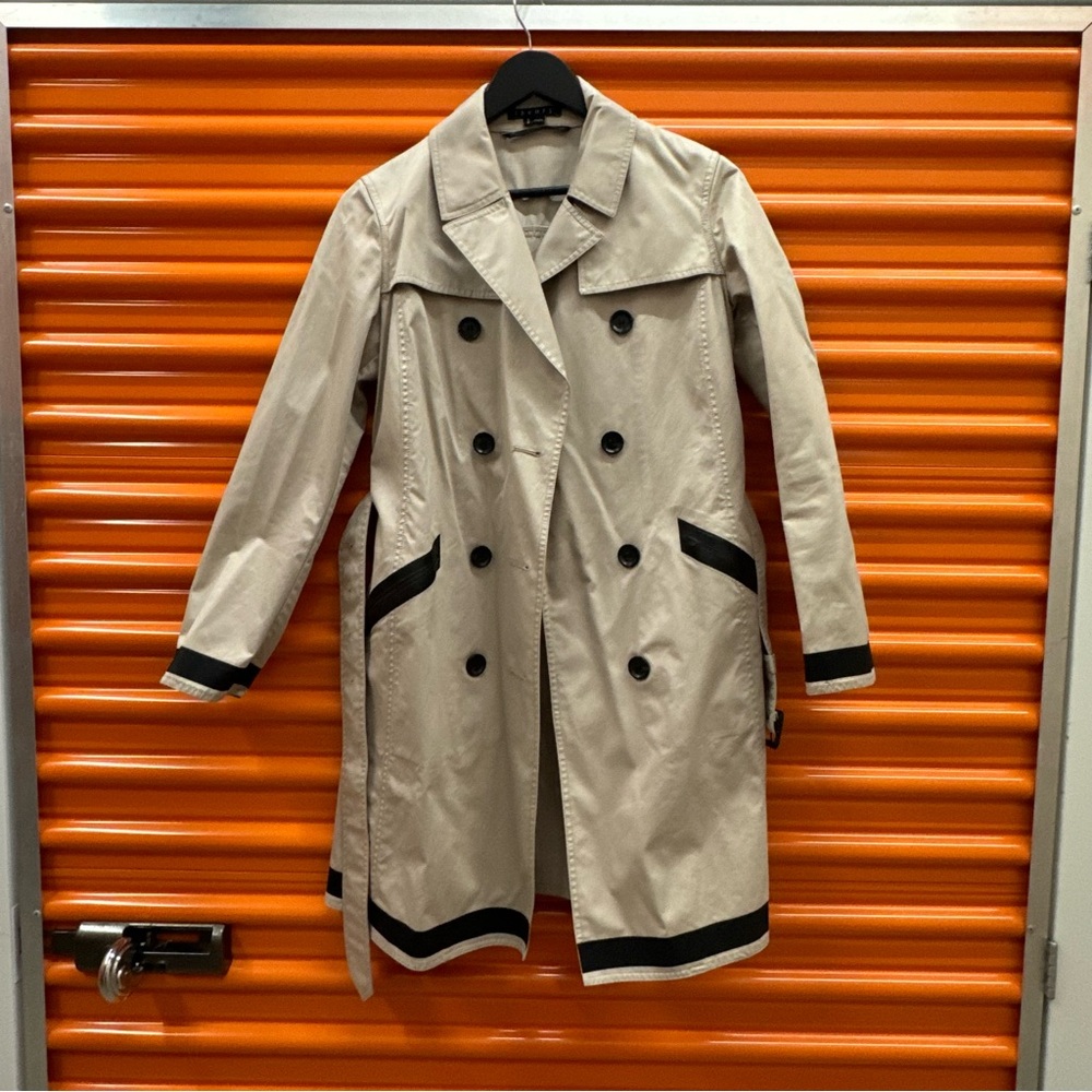 THEORY Women's Beige Trench Coat with Black accents